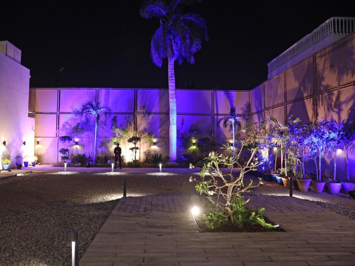 Ambiance Boutique Art Hotel Карачи Экстерьер фото